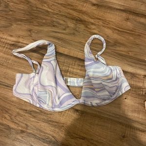 Swirl Hollister non-padded, bikini top